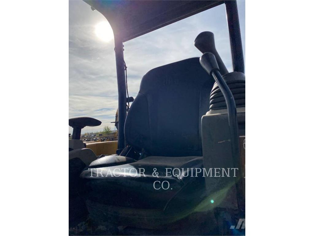 CAT 303.5E2CRN Pásové rýpadlá