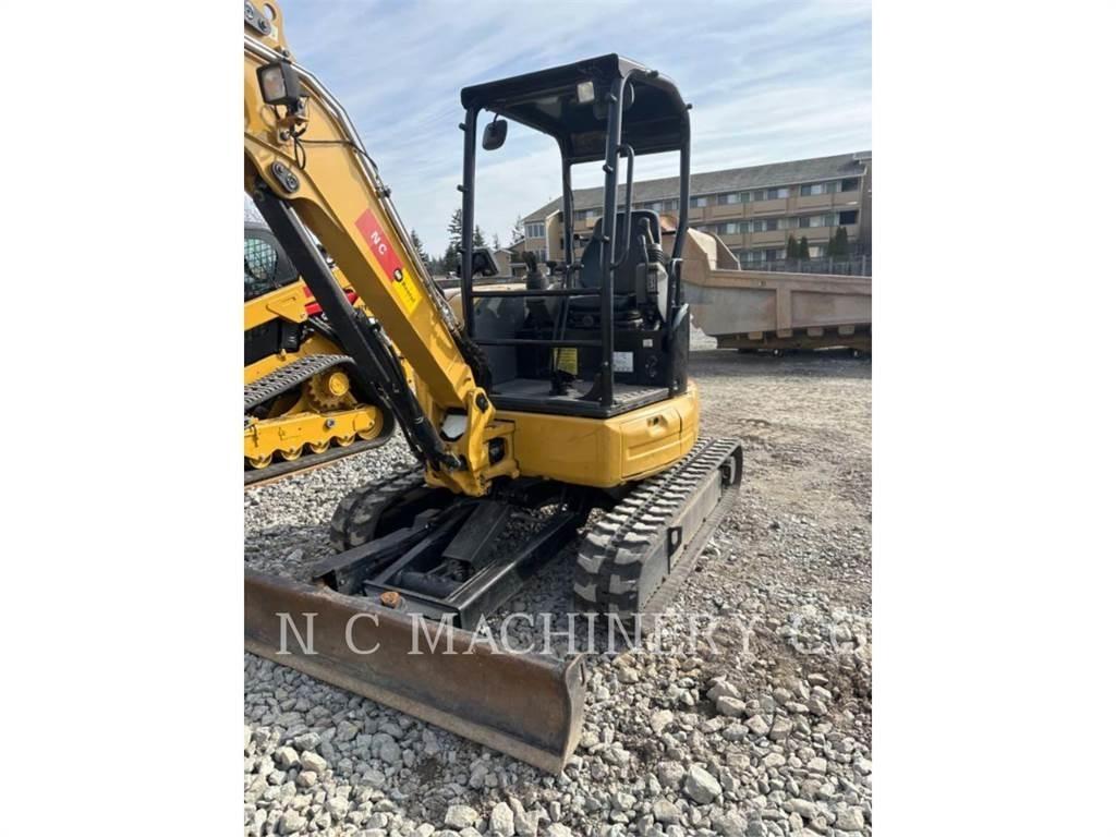 CAT 303.5E2CRN Pásové rýpadlá