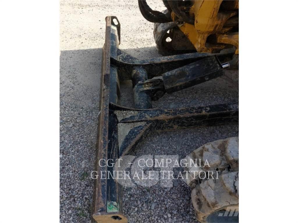 CAT 303.5ECR Pásové rýpadlá