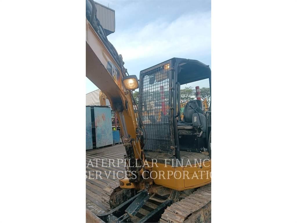 CAT 303.5ECR Pásové rýpadlá