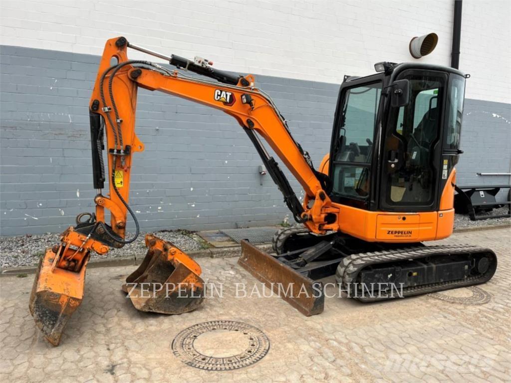 CAT 303.5ECR Pásové rýpadlá