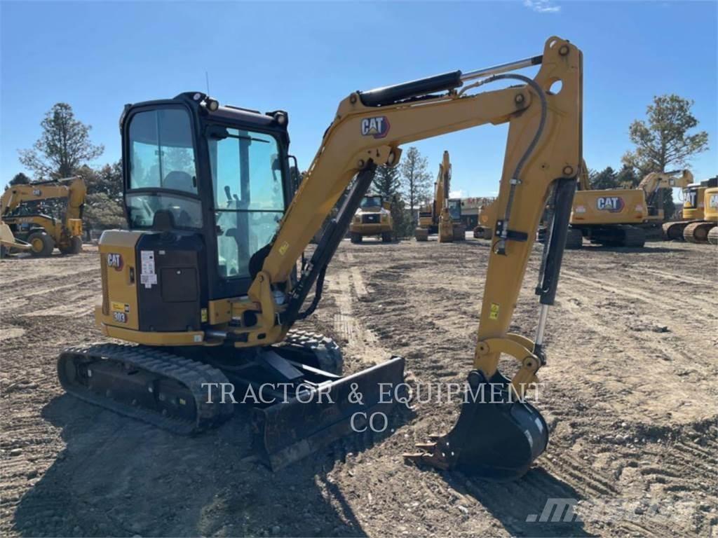 CAT 303 CRCB Pásové rýpadlá