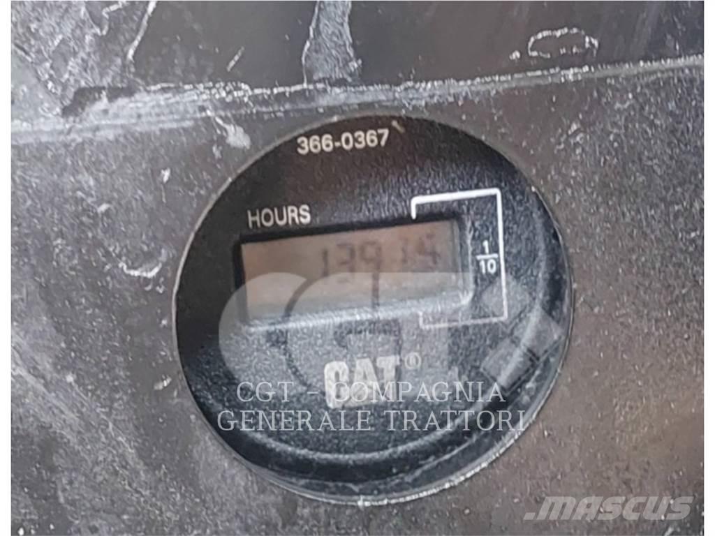 CAT 303 E CR Pásové rýpadlá
