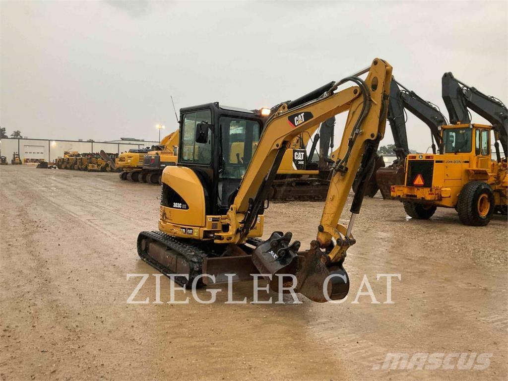 CAT 303C Pásové rýpadlá
