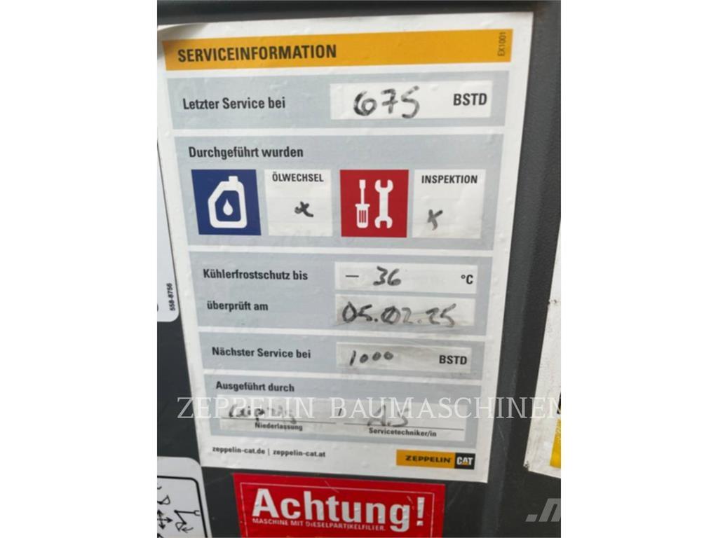 CAT 303CR-07A Pásové rýpadlá