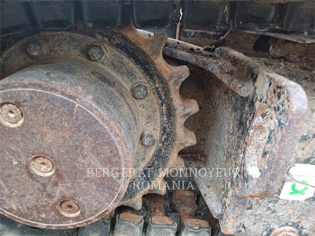 CAT 303ECR Pásové rýpadlá