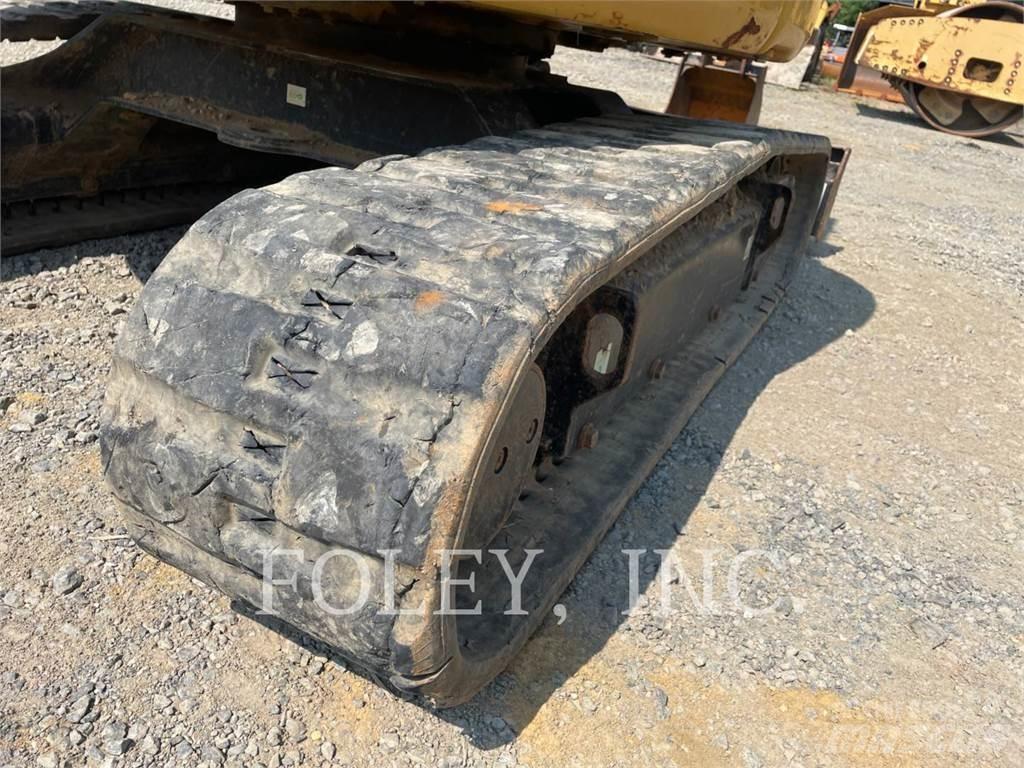 CAT 303ECR Pásové rýpadlá