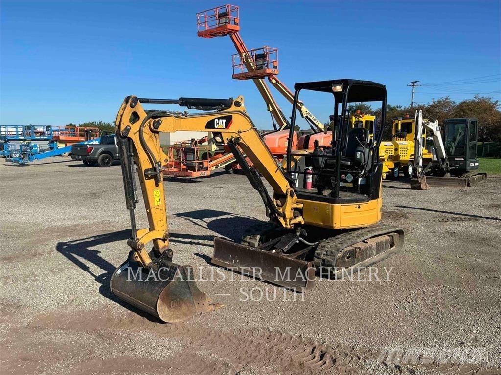 CAT 303ECR Pásové rýpadlá