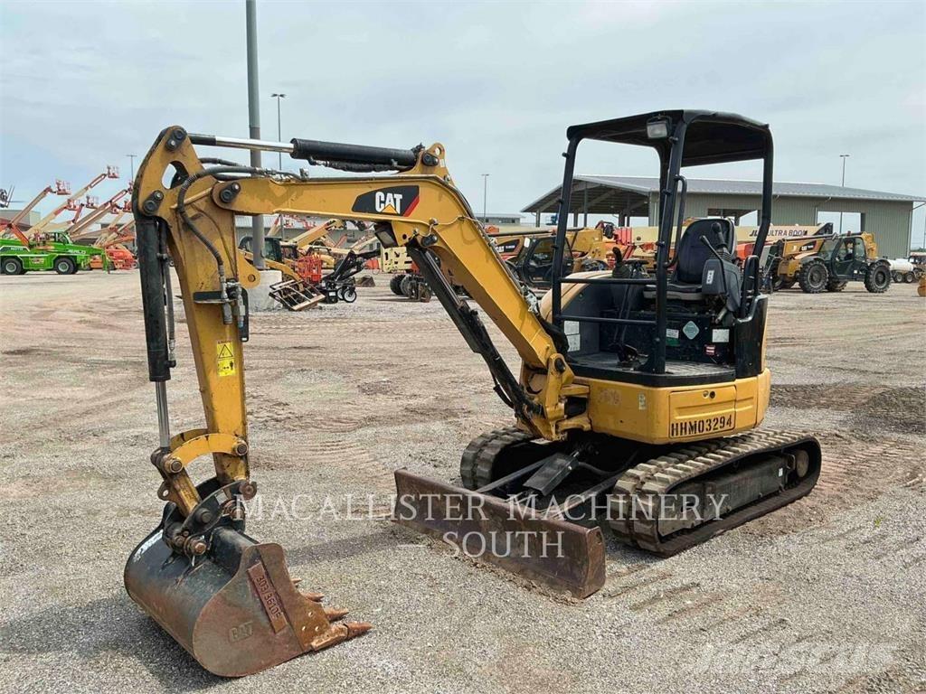 CAT 303ECR Pásové rýpadlá