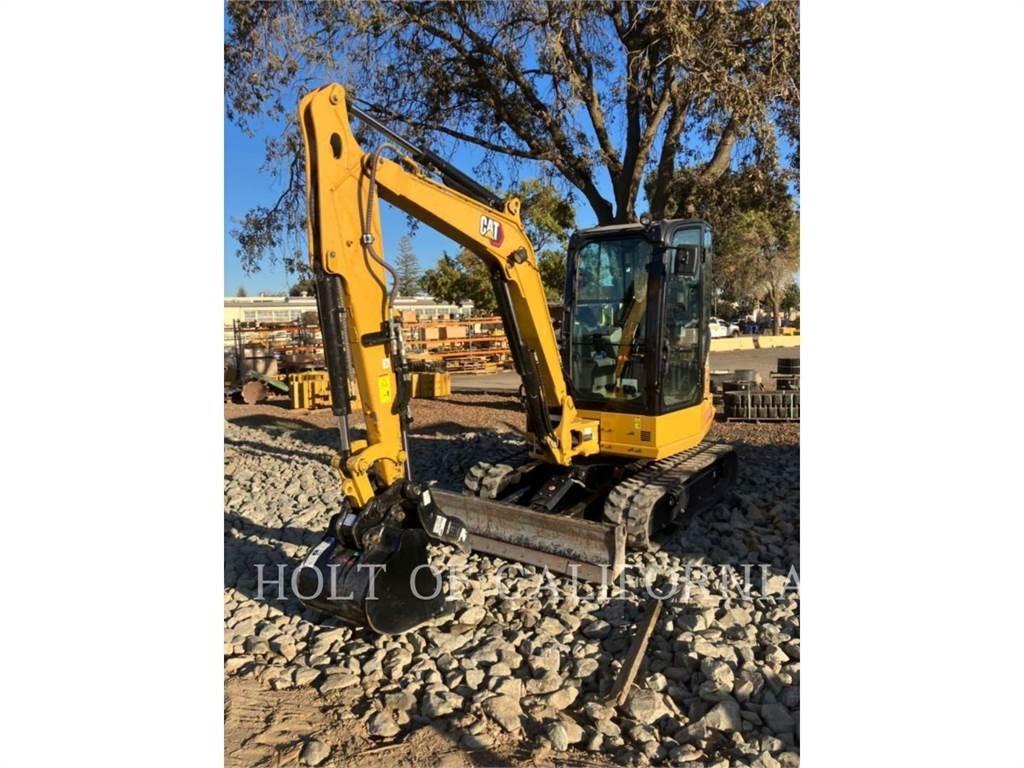 CAT 304 Pásové rýpadlá