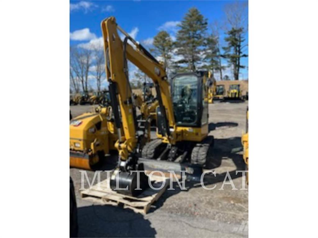 CAT 304 Pásové rýpadlá
