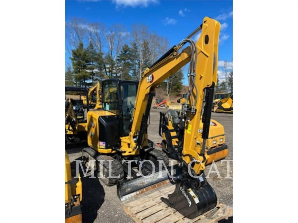 CAT 304 Pásové rýpadlá