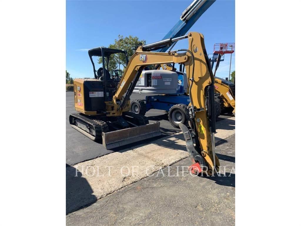 CAT 304 Pásové rýpadlá