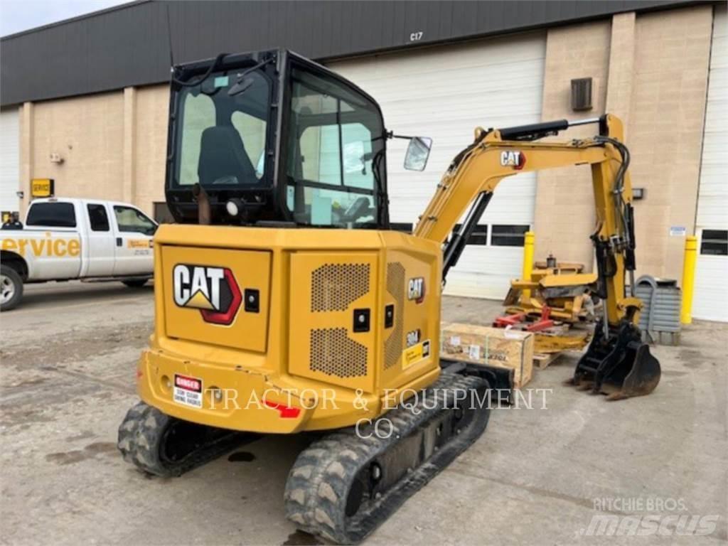 CAT 304 Pásové rýpadlá