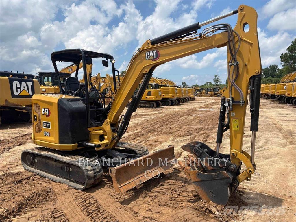 CAT 304 Pásové rýpadlá