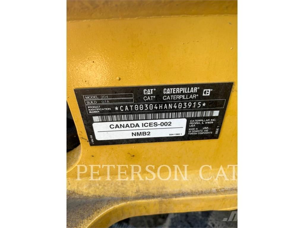CAT 304 Pásové rýpadlá