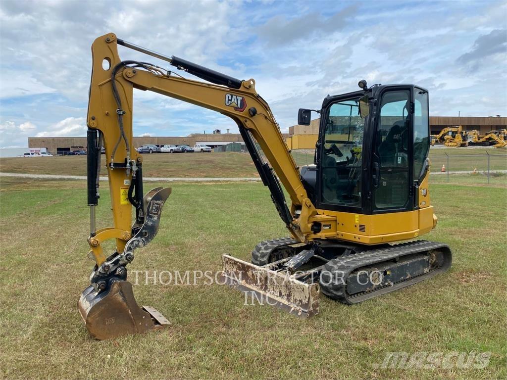 CAT 304 Pásové rýpadlá