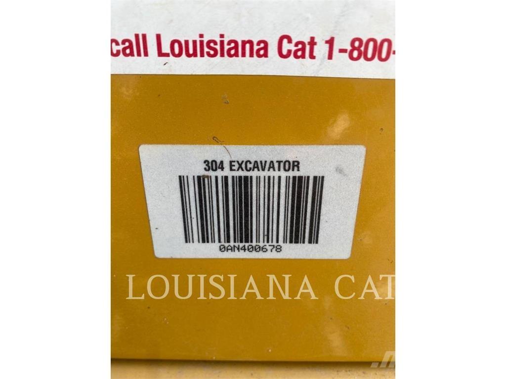 CAT 304 Pásové rýpadlá