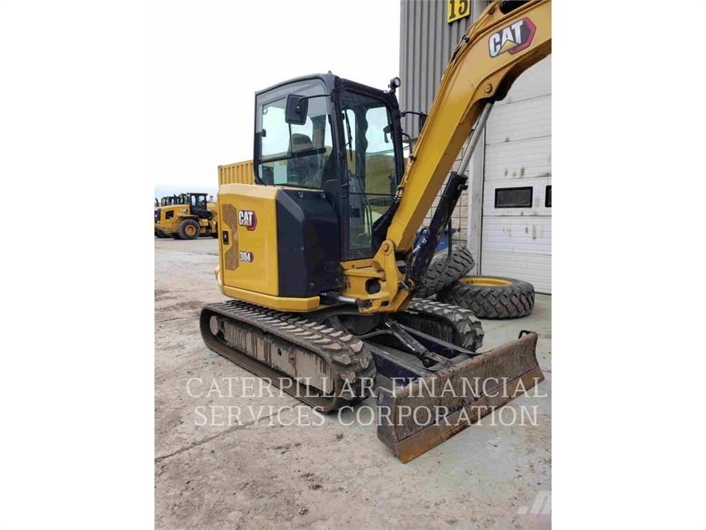 CAT 304 07A Pásové rýpadlá