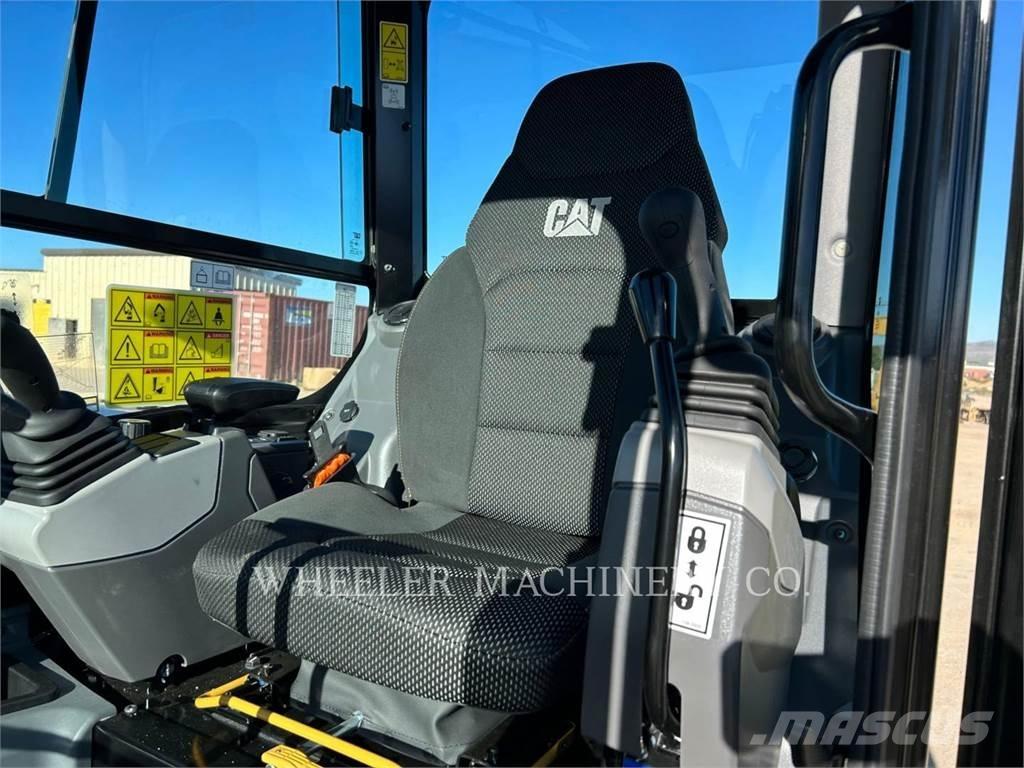 CAT 304 C3 TAQ Pásové rýpadlá