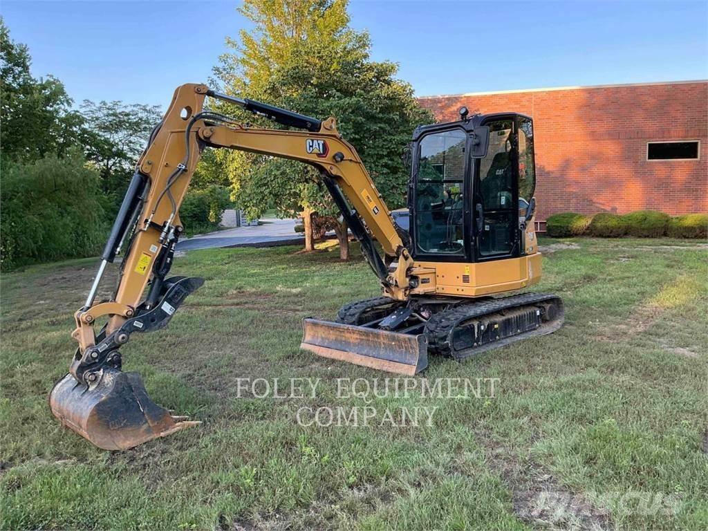 CAT 30407 Pásové rýpadlá