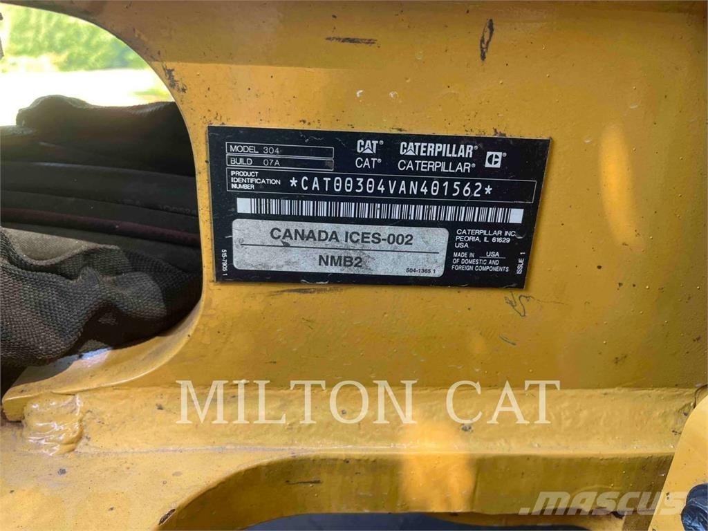 CAT 30407 Pásové rýpadlá