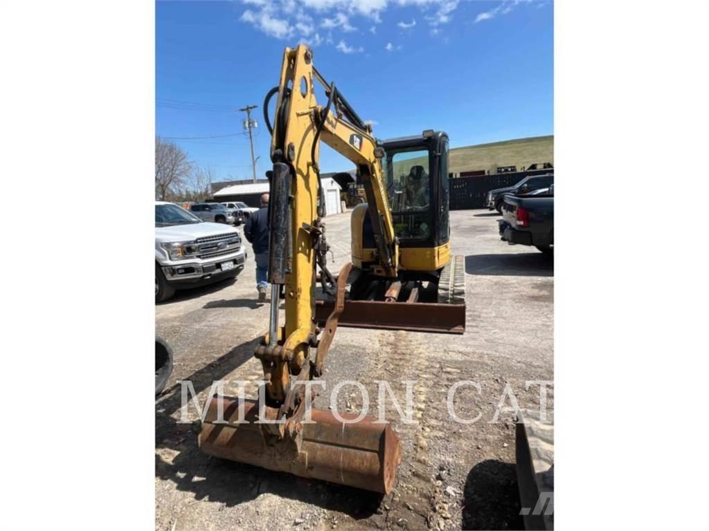 CAT 304DCR Pásové rýpadlá