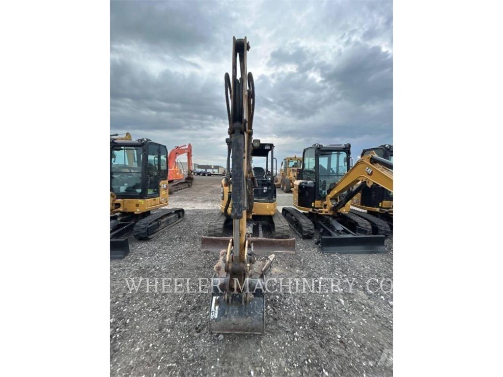 CAT 304E DCA1 Pásové rýpadlá