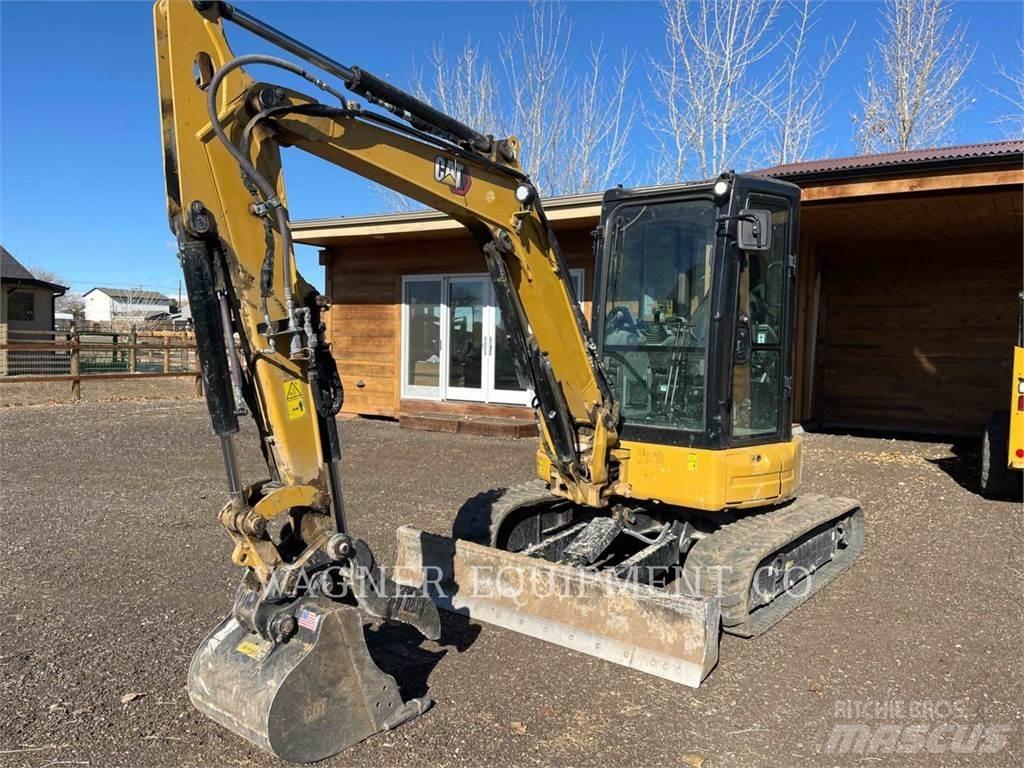 CAT 304E2 Pásové rýpadlá