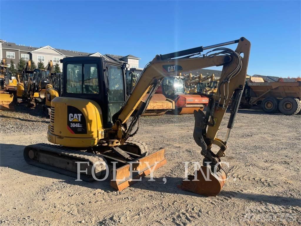 CAT 304E2CR Pásové rýpadlá