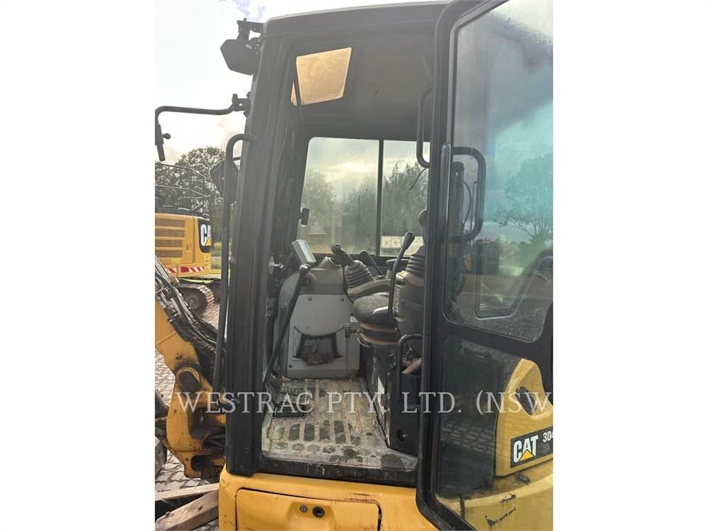 CAT 304E2CR Pásové rýpadlá