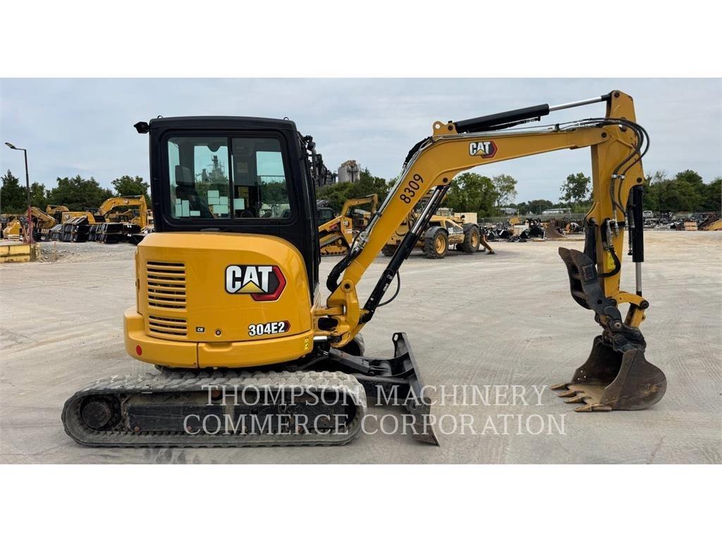 CAT 304E2CR Pásové rýpadlá