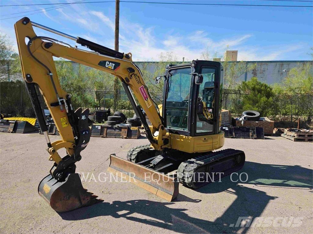 CAT 304E2CR Pásové rýpadlá