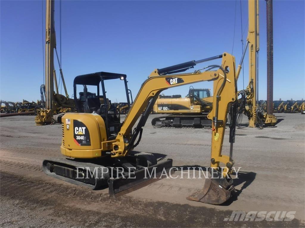 CAT 304E2CR Pásové rýpadlá