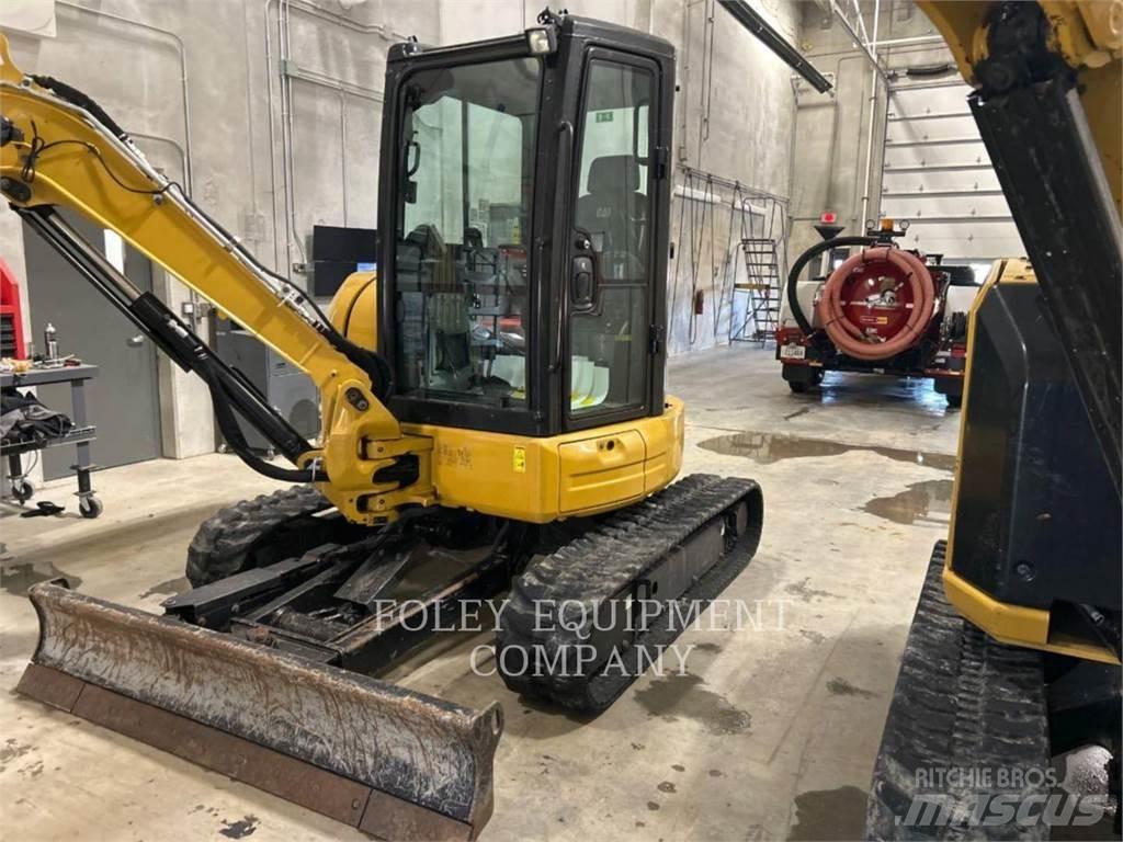 CAT 304E2LC Pásové rýpadlá