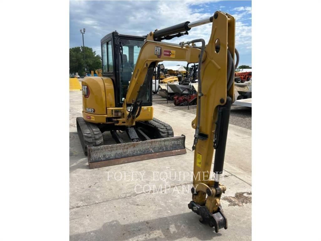 CAT 304E2LC Pásové rýpadlá