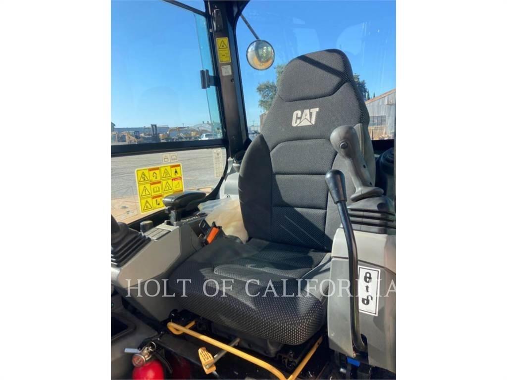 CAT 305 Pásové rýpadlá