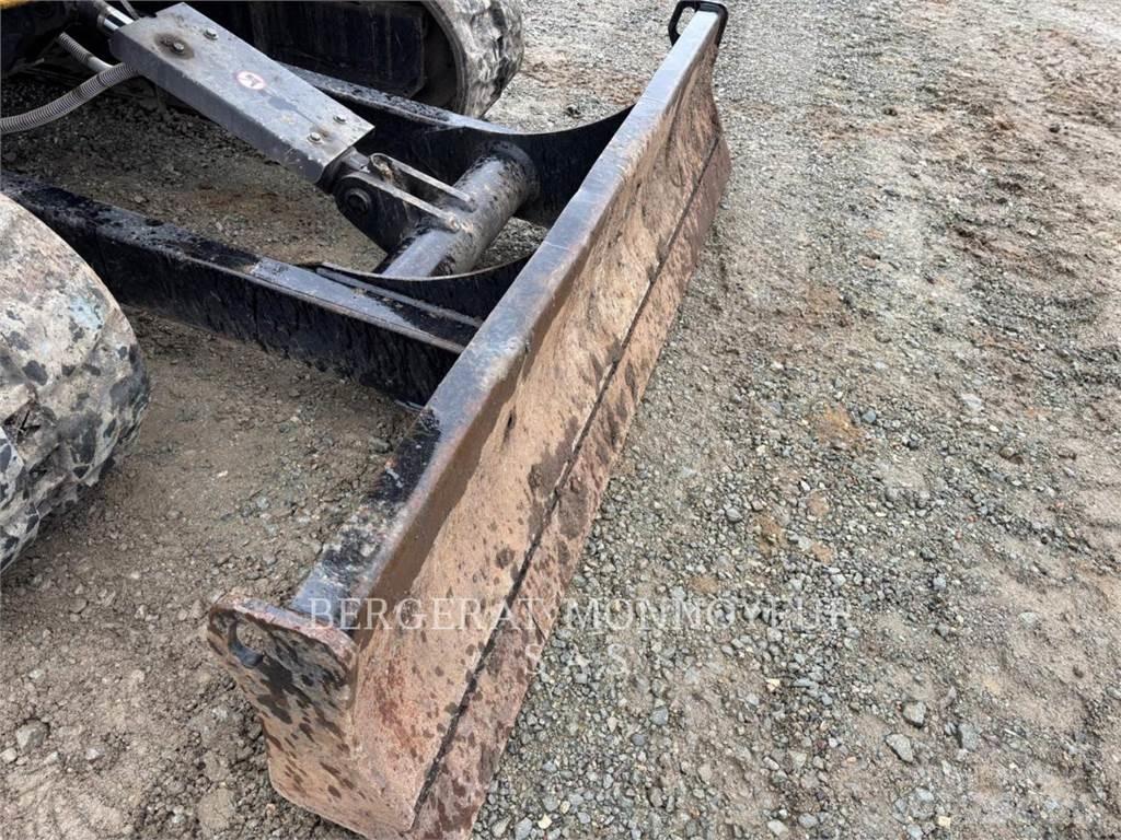 CAT 305 Pásové rýpadlá