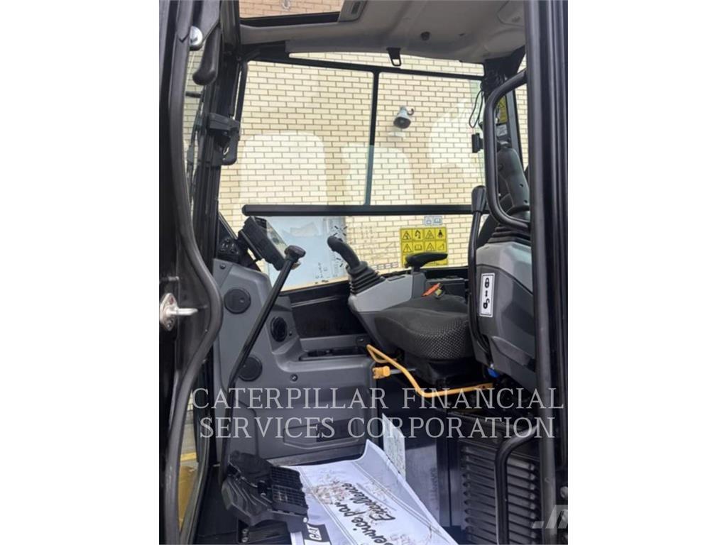 CAT 305 07A CR Pásové rýpadlá