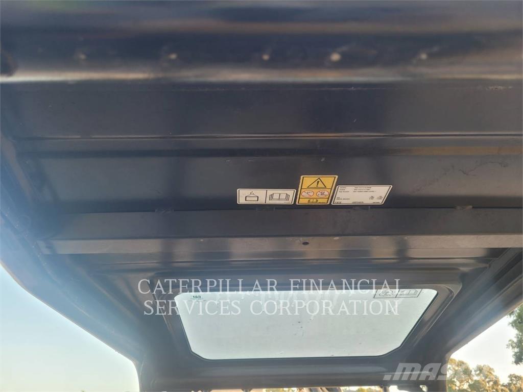 CAT 305-07CR Pásové rýpadlá