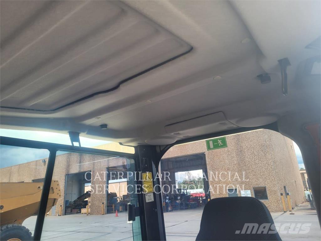 CAT 305-07CR Pásové rýpadlá