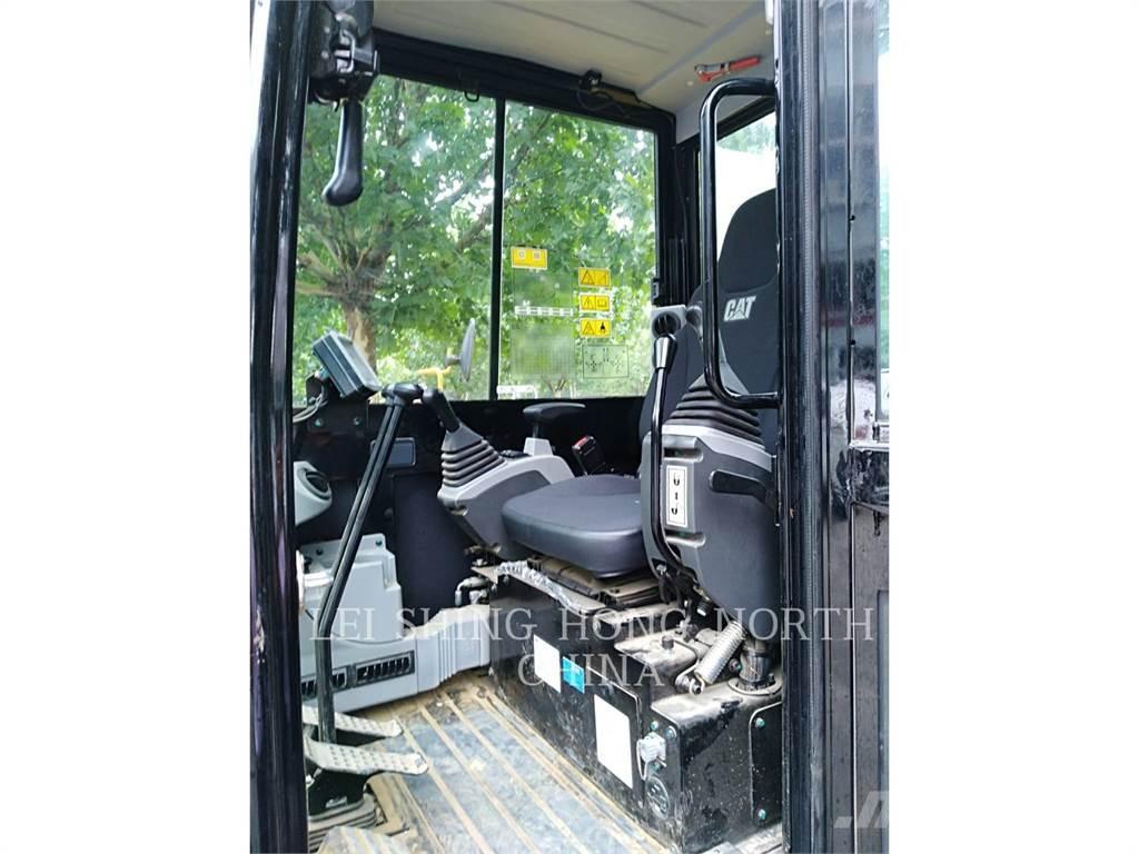 CAT 305.5E2 Pásové rýpadlá