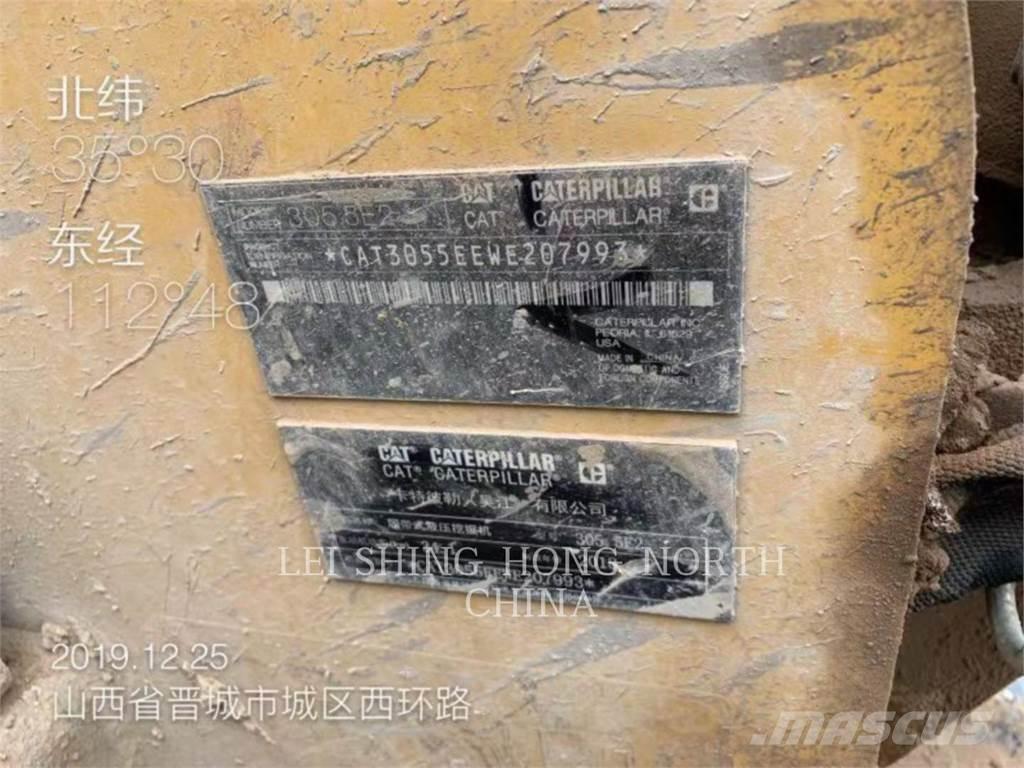 CAT 305.5E2 Pásové rýpadlá