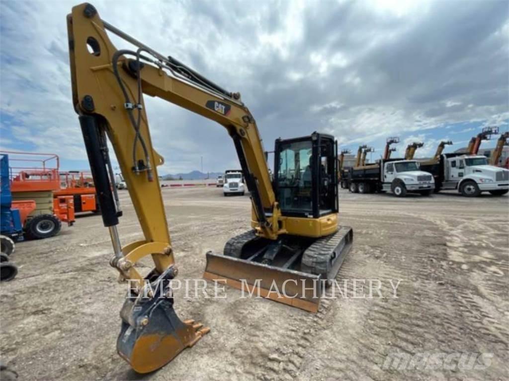 CAT 305.5E2 CA Pásové rýpadlá