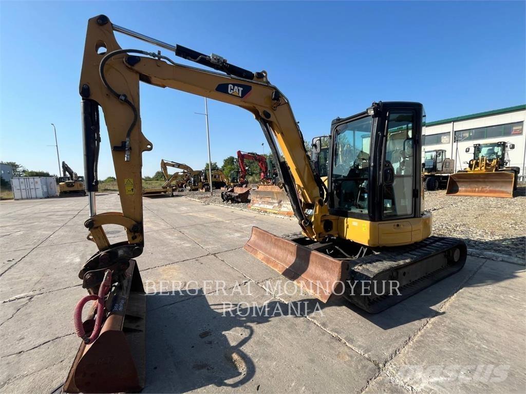 CAT 305.5E2CR Pásové rýpadlá