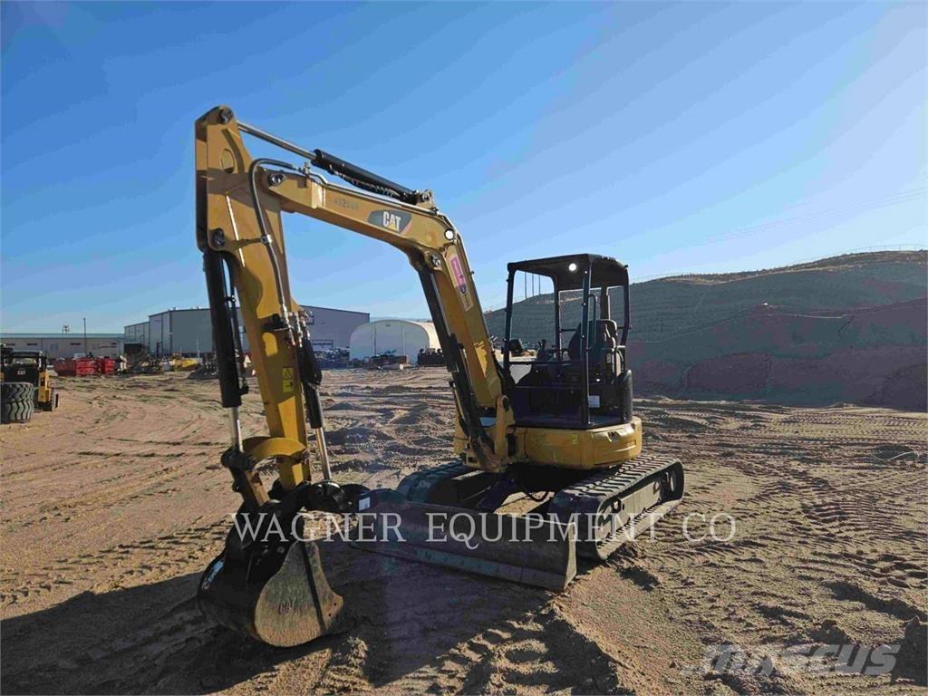CAT 305.5E2CR Pásové rýpadlá