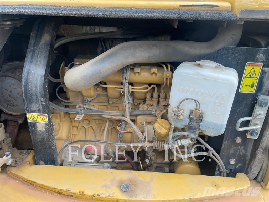 CAT 305.5E2CR Pásové rýpadlá