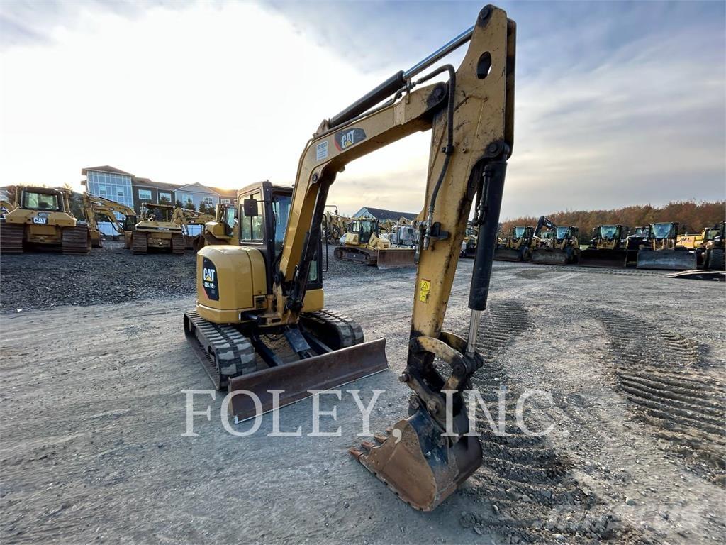 CAT 305.5E2CR Pásové rýpadlá
