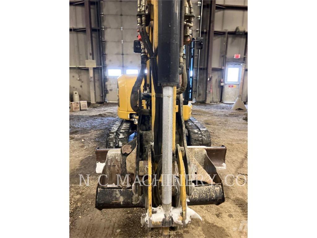 CAT 305.5E2CRB Pásové rýpadlá