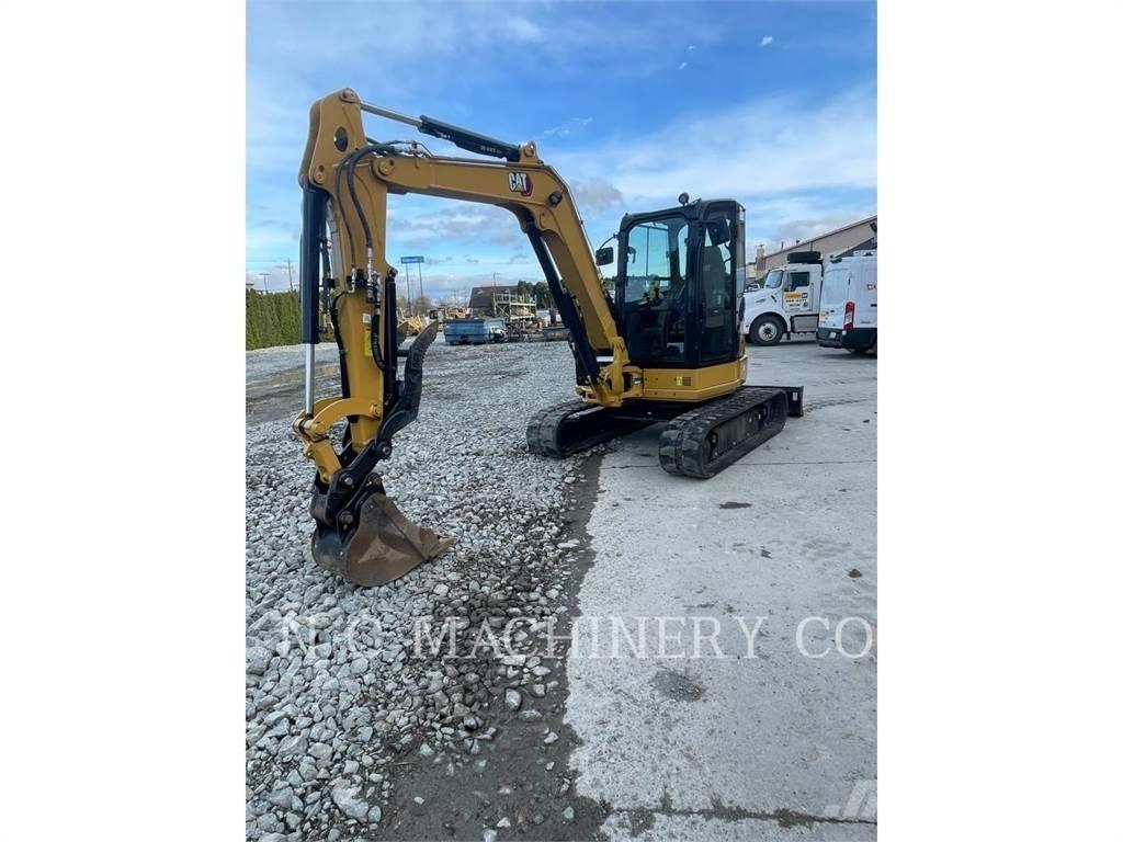CAT 305 CRCB Pásové rýpadlá